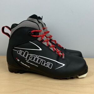 Alpina T5 Touring Nordic Cross Country Ski Boots Size EU40 / M7-7.5 / W8.5